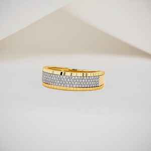 Anillos de declaración de diamantes pavimentados hechos a mano de lujo Anillos de borde acanalado de oro sólido de 18K con diamantes pavimentados naturales OEM ODM - Product Image 1