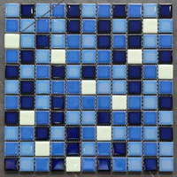 Leuchtende Glasmosaik-Bodenfliesen für Badezimmer Schwimmbad Blaue Farbe Modernes Europäisches Design Wasserbeständig für Schlafzimmer Hotel