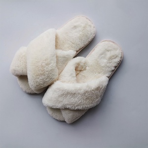 Ciabatte <span class=keywords><strong>da</strong></span> <span class=keywords><strong>Uomo</strong></span> di Alta Qualità, Nuove Ciabatte Personalizzate con Logo, Infradito e Ciabatte <span class=keywords><strong>da</strong></span> <span class=keywords><strong>Casa</strong></span> in PVC <span class=keywords><strong>per</strong></span> <span class=keywords><strong>Uomo</strong></span> e Donna, Personalizzabili - Product Image 5