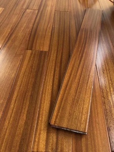 Pavimentazione in <span class=keywords><strong>Iroko</strong></span> Grado AB, Spessore 18mm, Laccatura UV, Superficie Liscia, Ecologica, <span class=keywords><strong>Legno</strong></span> Naturale per Casa - Product Image 3