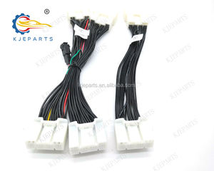 Bonne qualité Auto 28 broches 30 broches mâle à femelle adaptateur faisceau de câblage pour toyotas <span class=keywords><strong>CHR</strong></span> Camrys Lexus lecteur de voiture harnais - Product Image 1