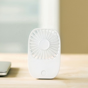 מאוורר חשמלי נייד שקט כף יד בעל 3 מהירויות נטענת באמצעות <span class=keywords><strong>USB</strong></span> עבור מלון ביתי חיצוני שימוש במאוורר פלסטיק קטן - Product Image 2