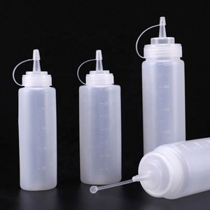 Empty 360ml 12oz Plastic Food <b>Squeeze</b> Chili Hot Sauce <b>Squeeze</b> <b>Bottle</b> with Twist Cap - Product Image 2