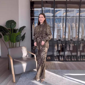 <span class=keywords><strong>Maxi</strong></span> abito leopardato alla moda a maniche lunghe classico <span class=keywords><strong>colletto</strong></span> della <span class=keywords><strong>camicia</strong></span> per le donne - Product Image 4