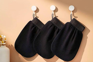Guantes de baño marroquíes de viscosa con logotipo y paquete personalizados, guantes de baño exfoliantes turcos para masaje de piel para Sauma - Product Image 5