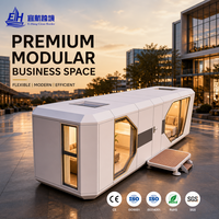 Maison capsule modulaire portable en acier personnalisée avec cuisine et salle de bain, villa préfabriquée intelligente et design moderne pour usage commercial