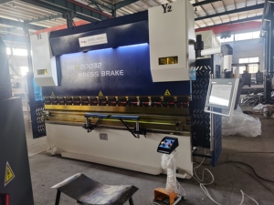 Rbqlty WE67K 160T/3200 <b>Bending</b> <b>Machine</b> With Press Press - Product Image 4