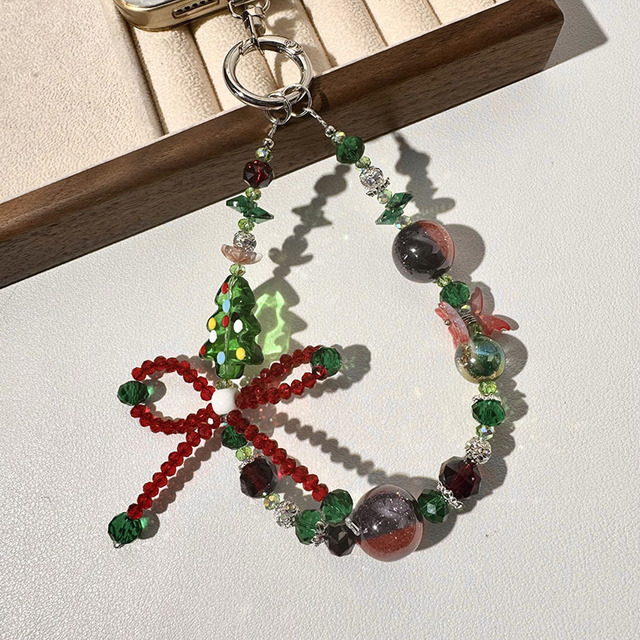 Wholesale Handmade Christmas Tree Bowknot Beaded Phone Charm Glittering Synthetic Crystal Bead Cute Keychain Fashion Accessory