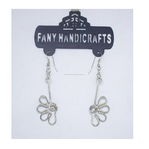 Nouvelles boucles d'oreilles vintage ethniques faites à la main en fil métallique, bijoux de plage de juin - Product Image 4