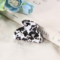 Pince à cheveux tendance en acétate, motif marbré, 5 cm, petite, avec plaque creuse, pour queue de cheveux