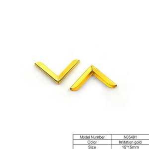 Protector <span class=keywords><strong>de</strong></span> Esquinas Metálico para Álbumes, Libros, Cuadernos, Archivos y Hojas Sueltas - Product Image 5