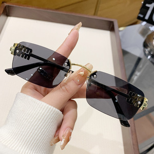 Miu's <b>Frameless</b> Cut Edge Sunglasses Metal Gold <b>Frame</b> Pc Lens UV400 Women's Style - Product Image 1