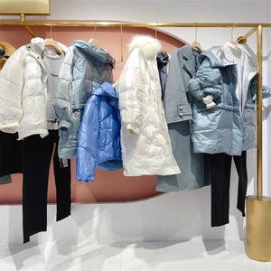 <span class=keywords><strong>Ropa</strong></span> de Invierno de Moda para <span class=keywords><strong>Mujer</strong></span>, Usada, con Descuento, de Poliéster, Talla Única, Liquidación al por Mayor, Envío Mixto - Product Image 3