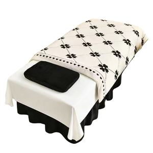 Juego de Cuatro Fundas de Cama de Estilo Retro Francés, Juego de Fundas de Cama Exclusivas de Alta Gama en Color Negro para Salón de Belleza y Masajes - Product Image 3