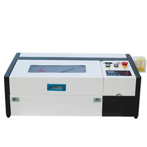 Mesin pemotong penutup ponsel ukir laser portabel, casing ponsel mini 300*200mm 40w 50w