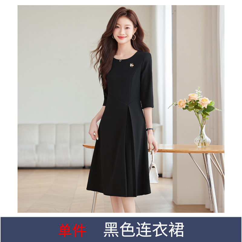 915 Black Dress
