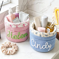Sac cosmétique en velours côtelé avec broderie personnalisée, grande capacité, sac de voyage cylindrique pour le rangement du maquillage pour femmes, en gros