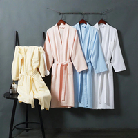 Peignoir unisexe blanc gaufré, doux, pour SPA et massage, taille et style personnalisables, vente en gros pour hôtels, salons et entreprises