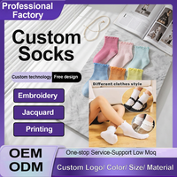 Chaussettes bébé à volants pour filles, antidérapantes, avec grip, mignonnes et décorées de volants |   Coton doux d'intérieur à volants