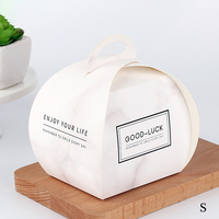 Mini boîte à gâteau en carton blanc écologique avec poignée, finition mate UV, spécifications de feuille pour l'emballage alimentaire