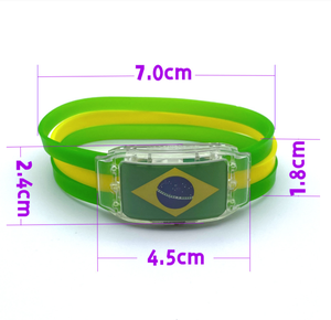 Pulsera Deportiva con Logotipo Personalizado, Bandera de la Copa Mundial de Fútbol 2026 Impresa, Pulsera de Silicona con LED, Pulseras Promocionales para Eventos - Product Image 6