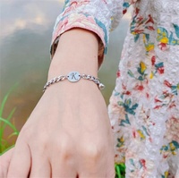 Yiwu Aceon Velle en acier inoxydable, initiales gravées disque amoureux bijoux paires coeur fendu magnétique Bracelet de charme