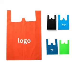 حقيبة بلاستيكية ذات شعار مخصص حقيبة بلاستيكية من بلاستيك تي إن تي صديقة للبيئة قابلة لإعادة الاستخدام من سوبر ماركت حقيبة غير منسوجة للتسوق على شكل تيشيرت