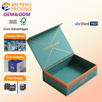 Boîte d'emballage cadeau auto-érectible en carton ondulé Kraft 2026 XP OEM avec logo personnalisé, fermeture magnétique portable et réutilisable, et gaufrage