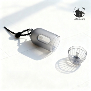 Dispensador de Sacos de Cocô de Plástico Ecológico de Grande Capacidade para Cães e Gatos com Opção de Montagem na Parede - Product Image 2