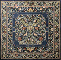 Le tapis de table de mahjong bleu et vert présente un motif d'éléphants élégants, de feuilles délicates et d'éléments architecturaux de cour.