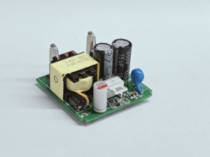 Tùy chỉnh USB-C PD 5V 3A Type-C 20W tất cả các giao thức điện thoại sạc PCB bảng mạch lắp ráp sạc pcba + Nhà ở cho cung cấp điện - Product Image 3