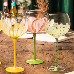 <span class=keywords><strong>Verre</strong></span> <span class=keywords><strong>à</strong></span> <span class=keywords><strong>vin</strong></span> rouge en cristal <span class=keywords><strong>à</strong></span> tige colorée peint <span class=keywords><strong>à</strong></span> la main <span class=keywords><strong>vintage</strong></span> - Product Image 6