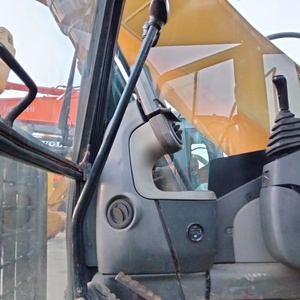Vente flash : Excavatrice Caterpillar 320D2 d'occasion, moteur d'origine, faible nombre d'heures, excavatrice CAT - Product Image 6