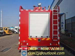 Camión de Bomberos HOWO Nuevo 4x2 con Tanque de Polvo Seco, Capacidad de 7001-10000L, Transmisión Manual, 251-350hp, Euro 3 - Product Image 6