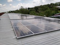 Structure de montage solaire en aluminium pour toit en tôle, supports de fixation pour panneaux solaires, kit de structure pour toit incliné
