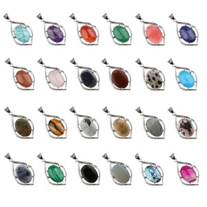 Di buona qualità all'ingrosso 12g di forma ovale intarsiato lega fai da te ciondolo adatto per gli uomini e le donne che indossano - Product Image 1