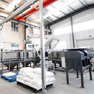 เครื่องจักรแยกพาเลทแบบหลายชั้นพร้อมระบบฉีกและเปิดถุงในตัวสำหรับสายการป้อนวัสดุอัตโนมัติ - Product Image 3