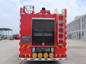 <span class=keywords><strong>Camion</strong></span> <span class=keywords><strong>de</strong></span> pompiers avec réservoir d'eau - Product Image 2