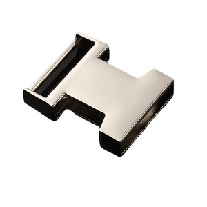 Hebilla Metálica para Caja de Metal Jiuyuan, Plateada y Negra Q079-25, para Bolsos, Mochilas y Accesorios de Ropa - Product Image 4