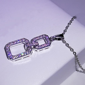 Collana con Ciondolo Geometrico Quadrato per Donne, Stile Pave Scintillante, Gioielli alla Moda per Uso Quotidiano - Product Image 2