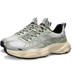 2025 mode respirant maille chaussures de course pour hommes Sports de plein air décontracté marche baskets livraison directe Logo personnalisé - Product Image 1