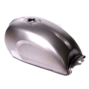 Serbatoio Carburante Moto 8L (2.1 Galloni) in Metallo Grezzo per Cafe Racer e Scrambler CFMOTO Mandrill - Product Image 3