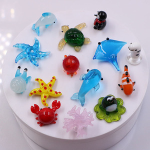 <span class=keywords><strong>Miniature</strong></span> artisanale <span class=keywords><strong>en</strong></span> <span class=keywords><strong>verre</strong></span> <span class=keywords><strong>soufflé</strong></span> de Murano, design mixte, petite lampe <span class=keywords><strong>en</strong></span> <span class=keywords><strong>verre</strong></span> <span class=keywords><strong>soufflé</strong></span> à la main, animal marin avec crochet, figurine, ornement, cadeau - Product Image 3