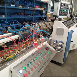 Máquina <span class=keywords><strong>de</strong></span> fabricación <span class=keywords><strong>de</strong></span> perfiles <span class=keywords><strong>de</strong></span> conductos/canalización <span class=keywords><strong>de</strong></span> cables eléctricos <span class=keywords><strong>de</strong></span> Pvc - Product Image 5