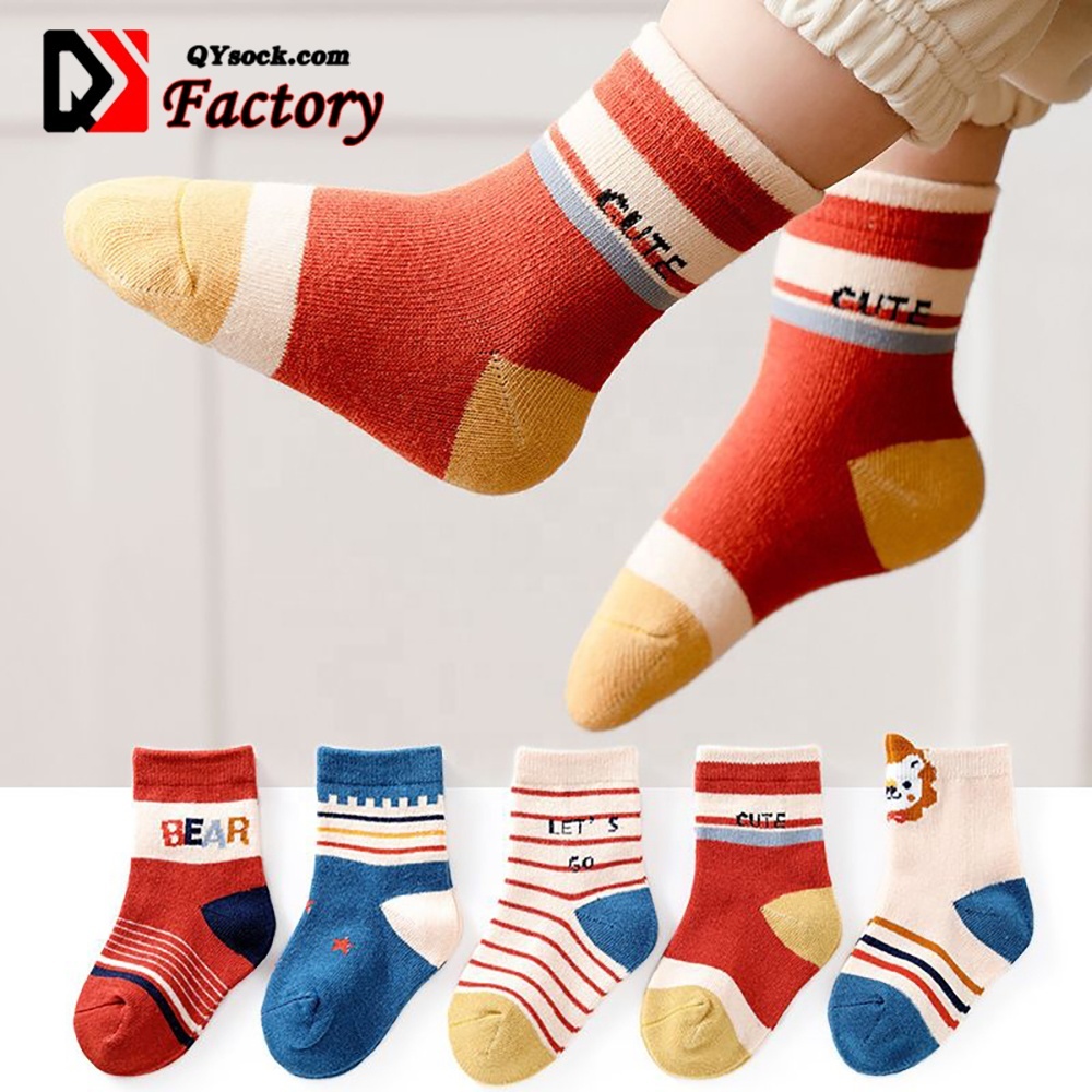 Wholesale Factory Comfortable Breathable Cotton Unisex Happy Christmas Girls Infant Custom Baby Kids Socks
