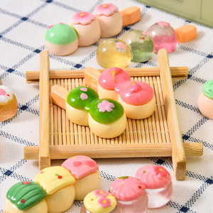Brochettes miniatures de fleurs de <span class=keywords><strong>cerisier</strong></span> de style <span class=keywords><strong>japonais</strong></span>, accessoires de jouets pour maisons de poupées, décorations de jeu d'imitation et ornements de bureau - Product Image 3