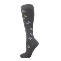 Jindi Forme élégante avec design sportif chaussettes de compression turquie logo personnalisé chaussures baskets femmes chaussette