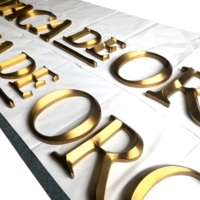 Enseignes Commerciales Personnalisées par le Fabricant: Logo en Lettres Métalliques Or 3D, Finition Miroir en Acier Inoxydable
