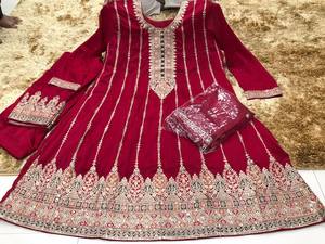 Exclusively Trending Ramani <b>Silk</b> Salwar Kameez Suit with Dupatta for Special Occasion Available at Wholesale Price - Product Image 6