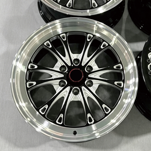 Cerchi Forgiati Personalizzati 17x10 18x10 Beadlock per Drag Racing 6x135 6x139.7 6x5.5 Nero Lucido Fresato per F150 Silverado Drag Trucks - Product Image 3